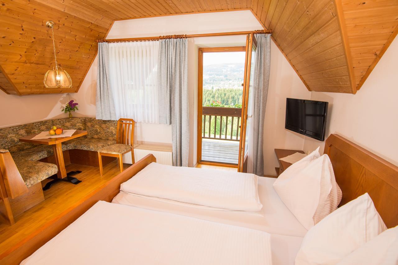 Gasthof Wiesenhofer Hotel Miesenbach  Luaran gambar